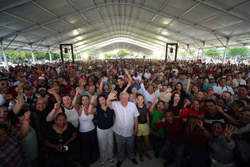 Rafa Marín comparte el Día del Padre con cientos de familias en Cancún